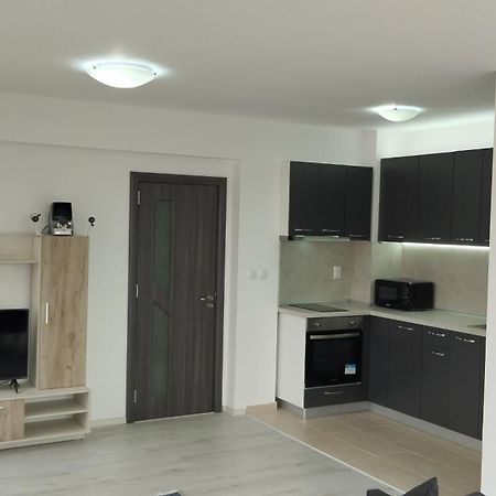 Valemar Apartments Pomorie Esterno foto