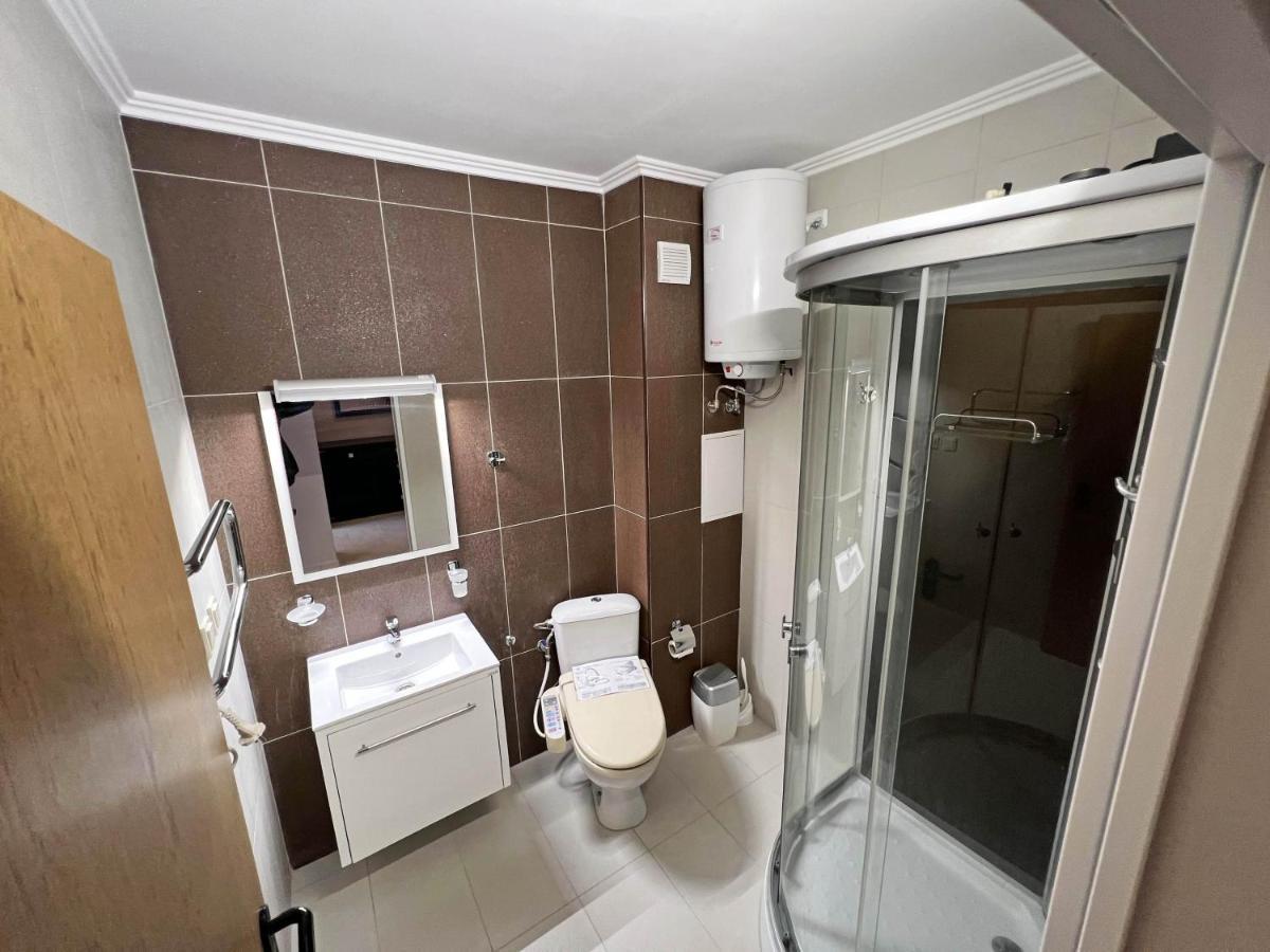 Valemar Apartments Pomorie Esterno foto