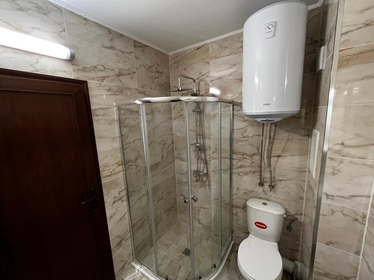 Valemar Apartments Pomorie Esterno foto